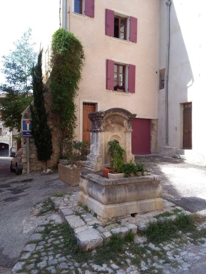 La Maison Derriere La Fontaine Buis-les-Baronnies Exterior foto