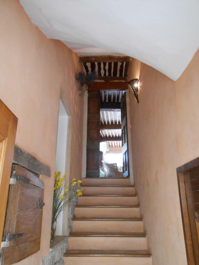 La Maison Derriere La Fontaine Buis-les-Baronnies Exterior foto